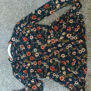 Women's Long Sleeve Top